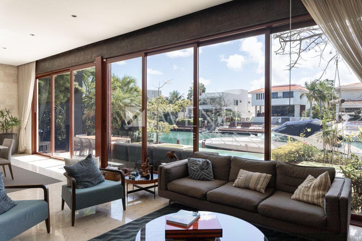 House for Sale, Los Canales, Puerto Cancún