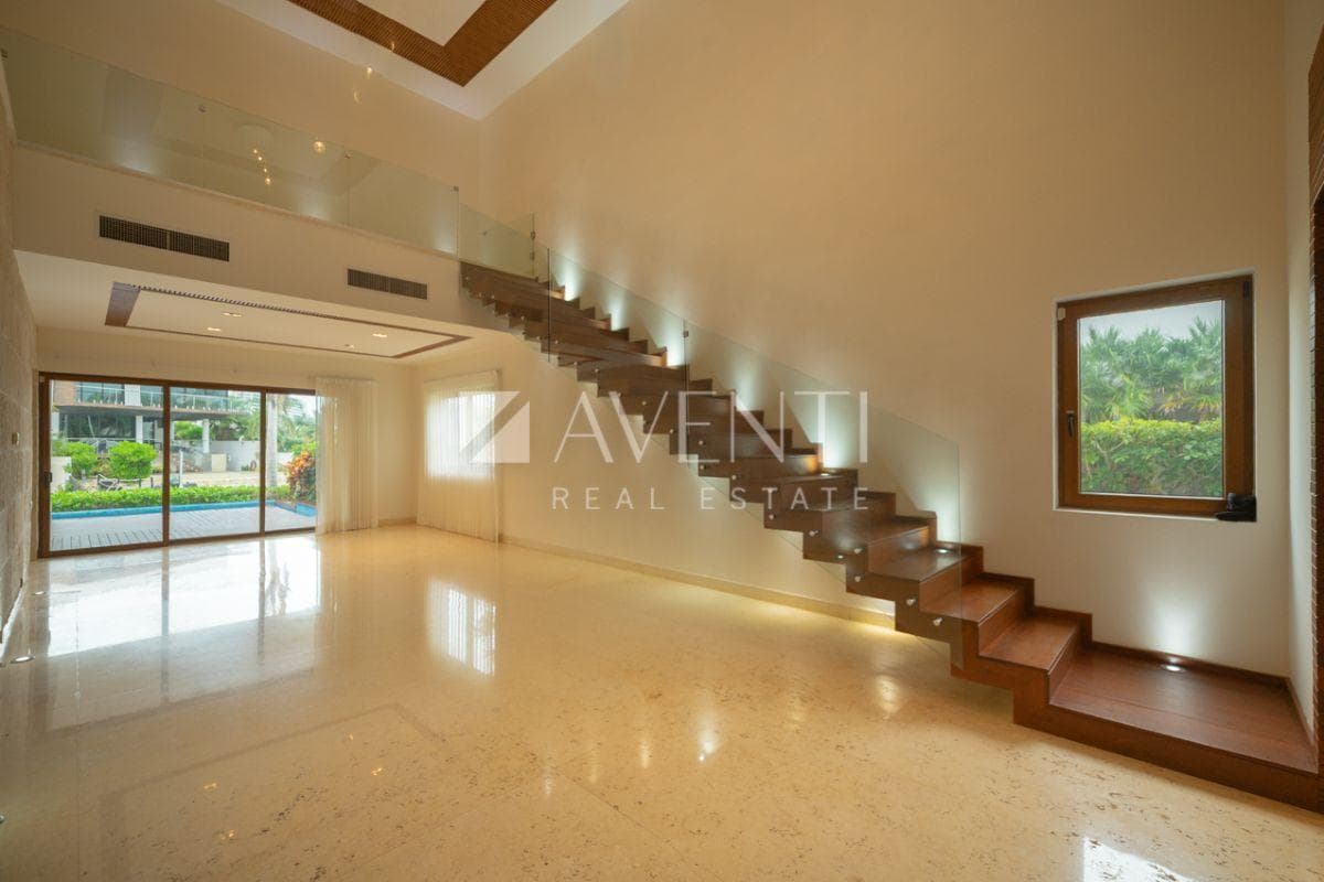 HOUSE FOR SALE, LOS CANALES, PUERTO CANCÚN, CANCÚN