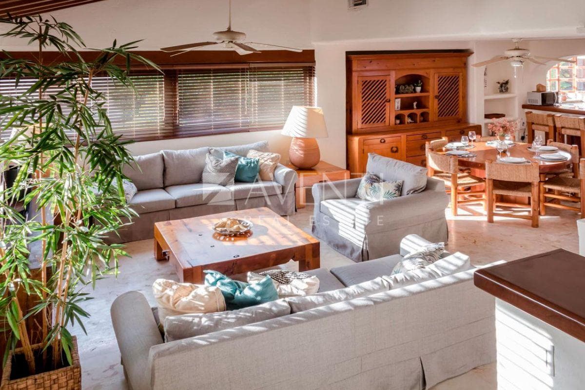 House for Sale, Nautilus, Cancun Hotel Zone, Cancun