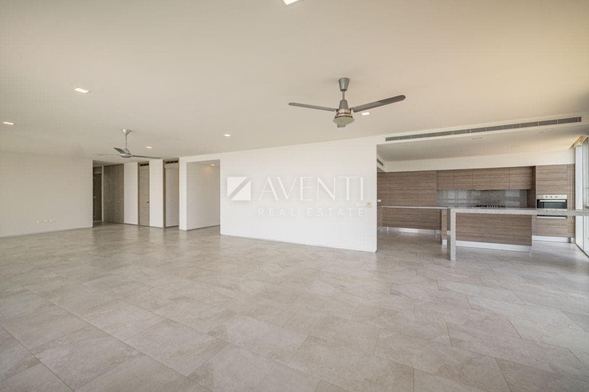 Apartment for Sale, Torres Doradas, Hotel Zone, Cancún.
