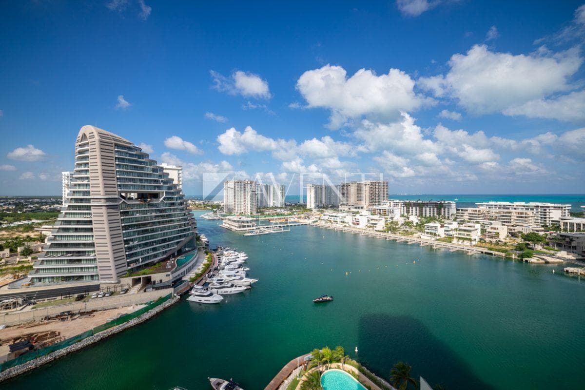 Apartment for sale at Marina Condos, Puerto Cancún.