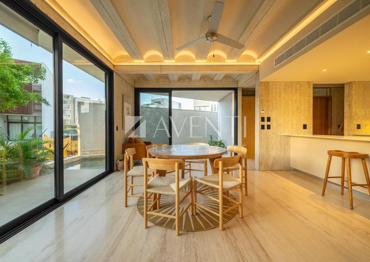Furnished house for sale, Laguna I, Puerto Cancún, Quintana Roo.