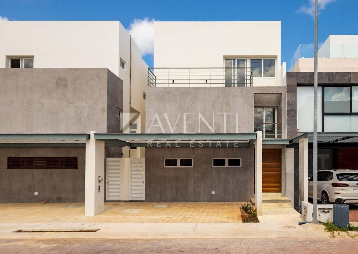 House for Sale, Rio Residencial, Cancún.