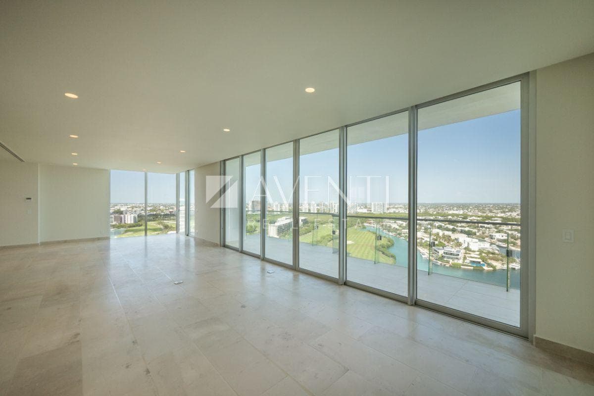 Apartment for Sale, SLS Marina Beach, Puerto Cancún, Cancún