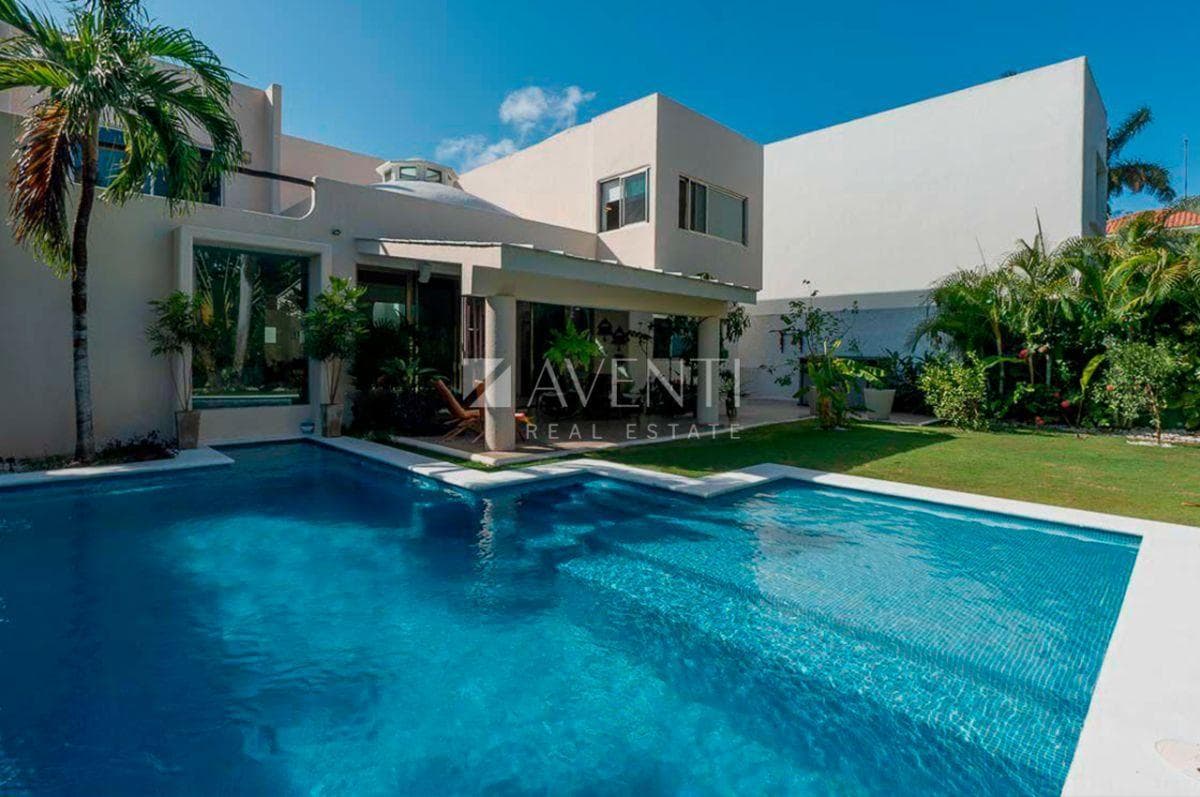 House for sale, Villa Magna Residencial, Cancún, Quintana Roo.