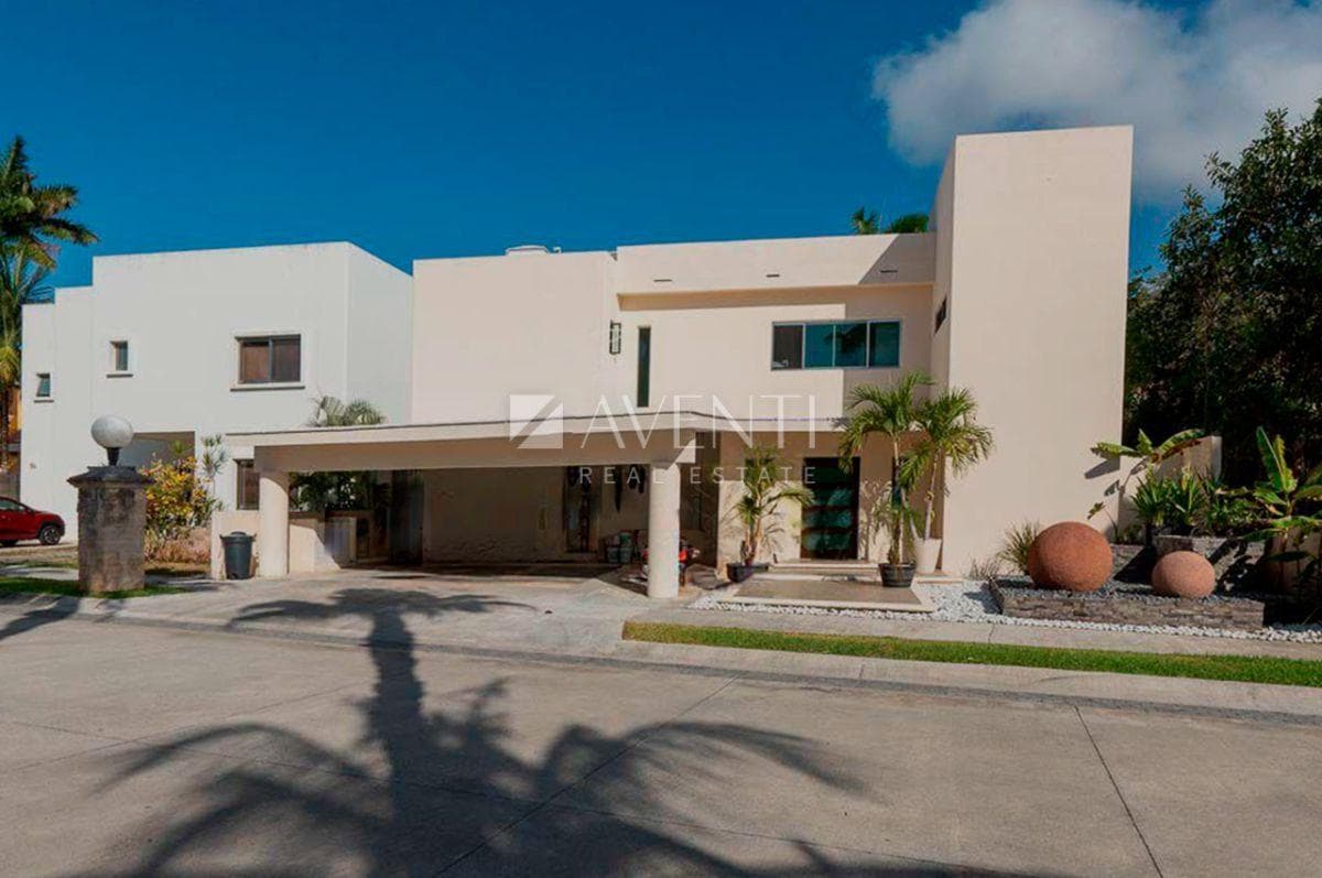 House for sale, Villa Magna Residencial, Cancún, Quintana Roo.