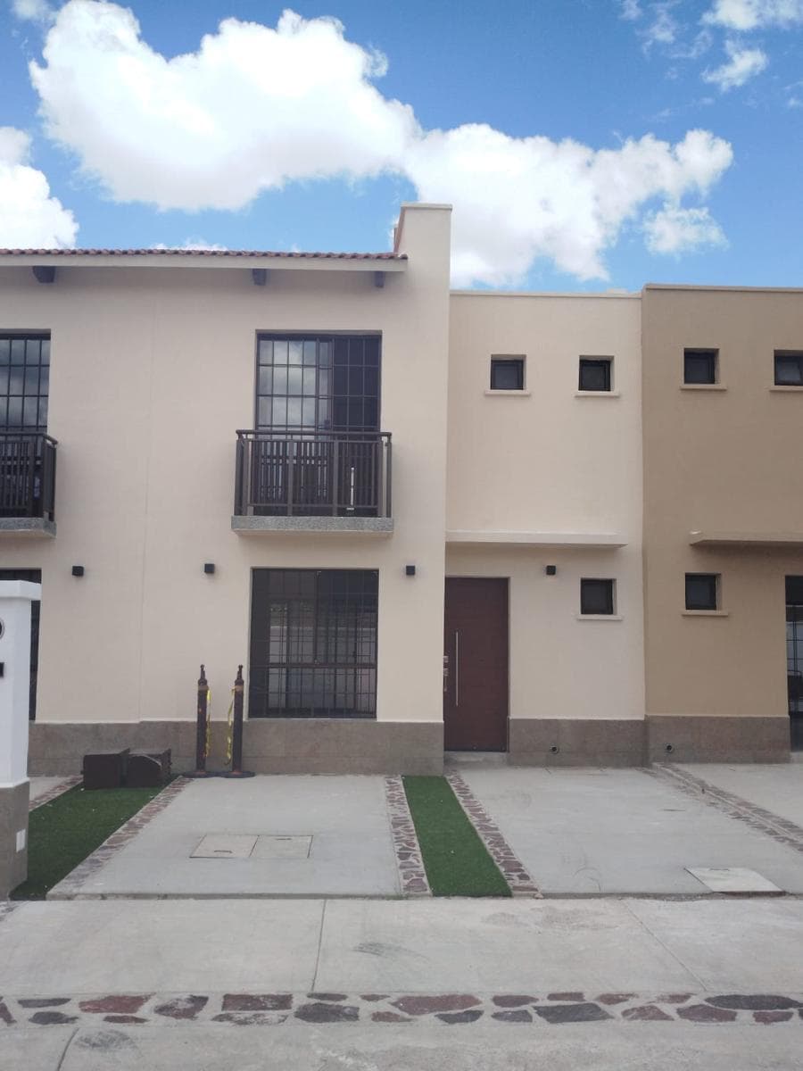 House in the Siglo XXI Industrial Park