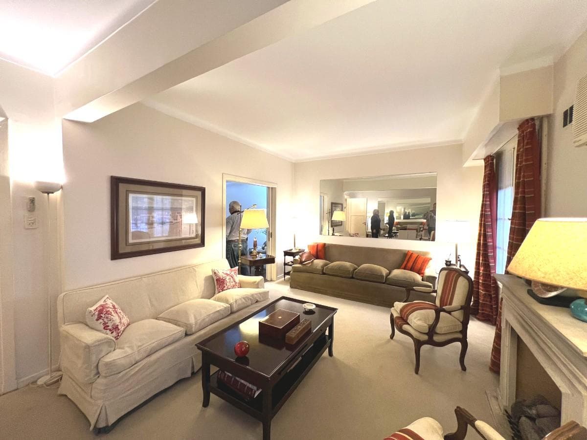 Apartment for Sale - Downtown San Isidro - 6 Rooms