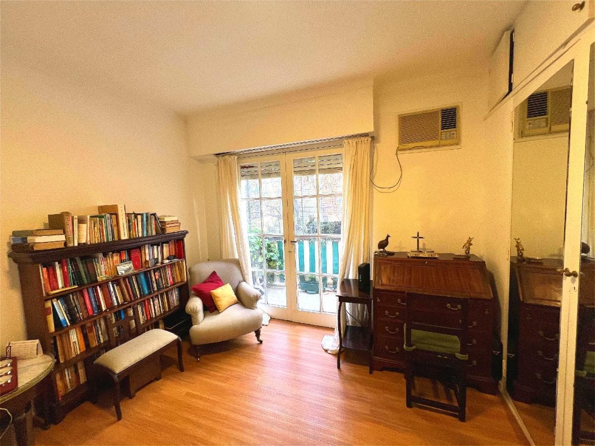 Apartment for Sale - Downtown San Isidro - 6 Rooms