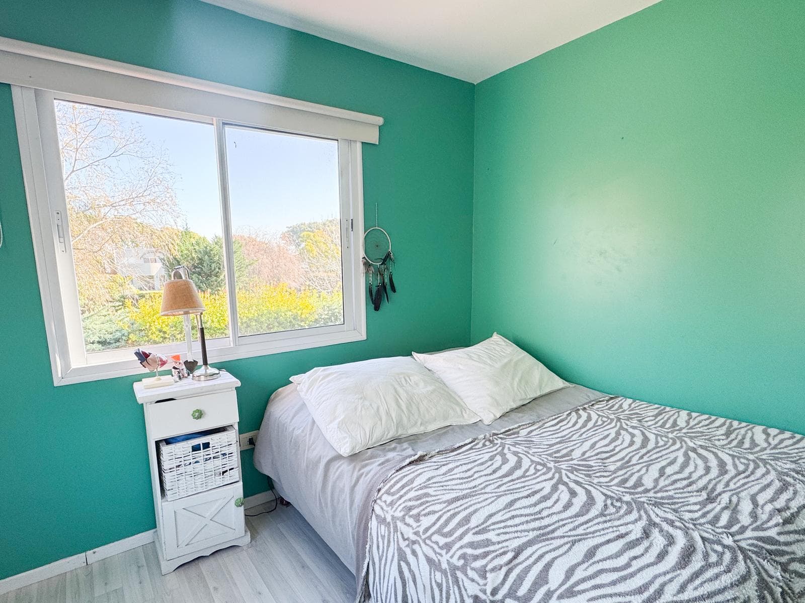 House for Sale in the Santa Barbara NeighborhoodHouse