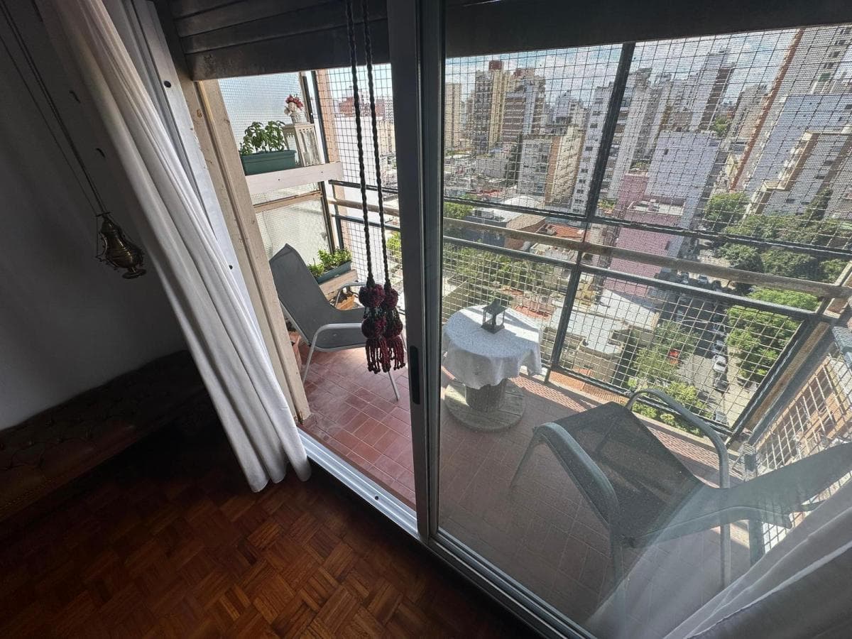 3-ROOM APARTMENT FOR SALE WITH GARAGE AND OUTBUILDINGS