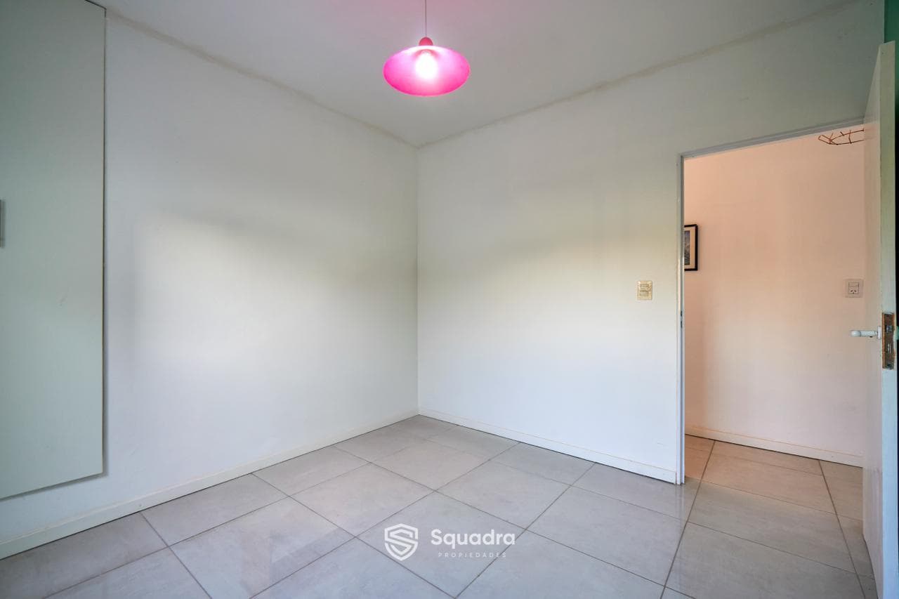 FOR SALE | TRADE - 2-bedroom house with a covered patio featuring a barbecue area and a pool - Don Quijote, Roldán.