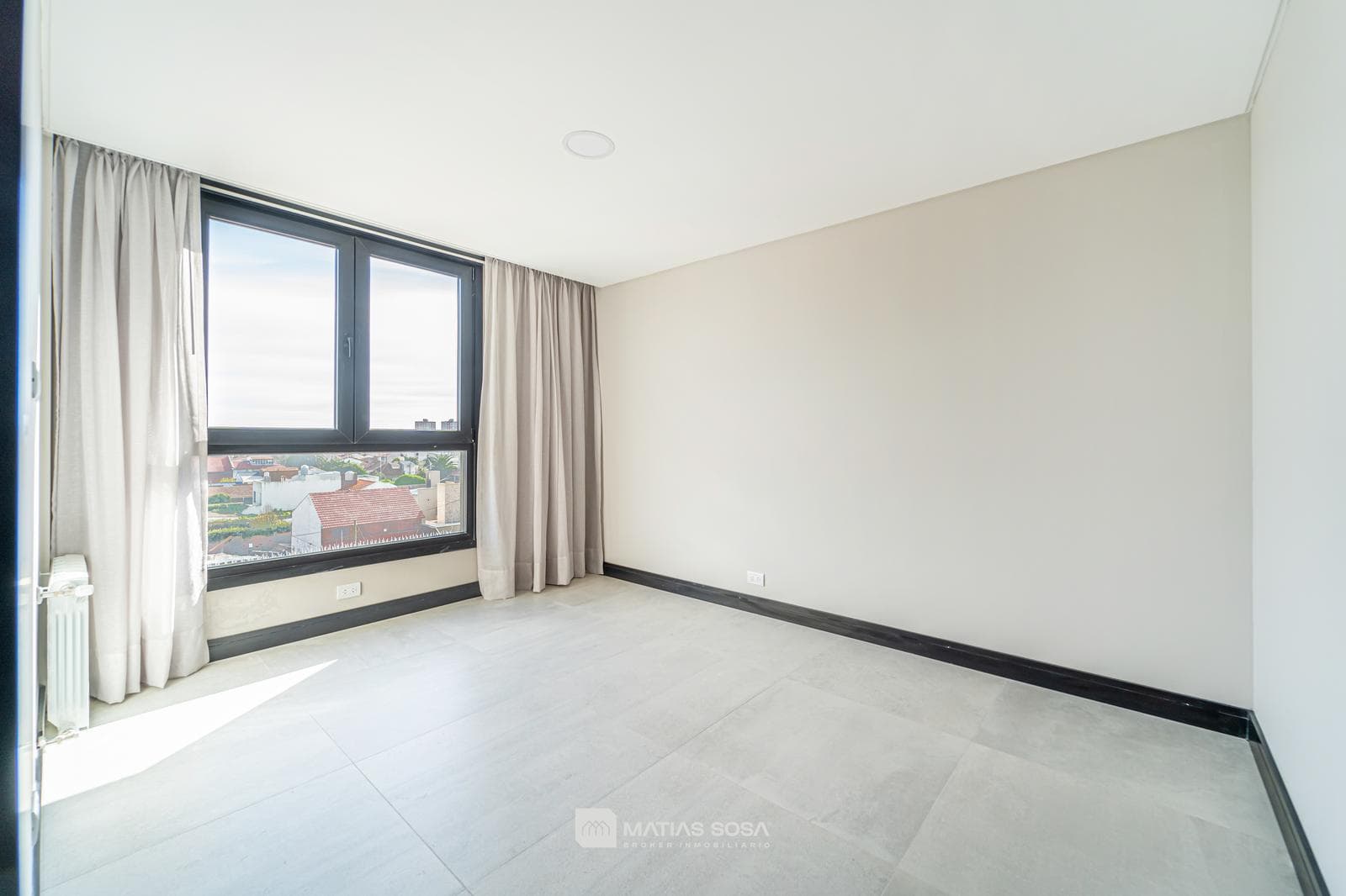 For Sale - 3-room apartment - Garage - Ocean view