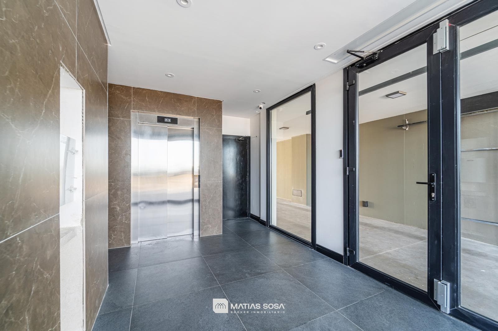 For Sale - 3-room apartment - Garage - Ocean view
