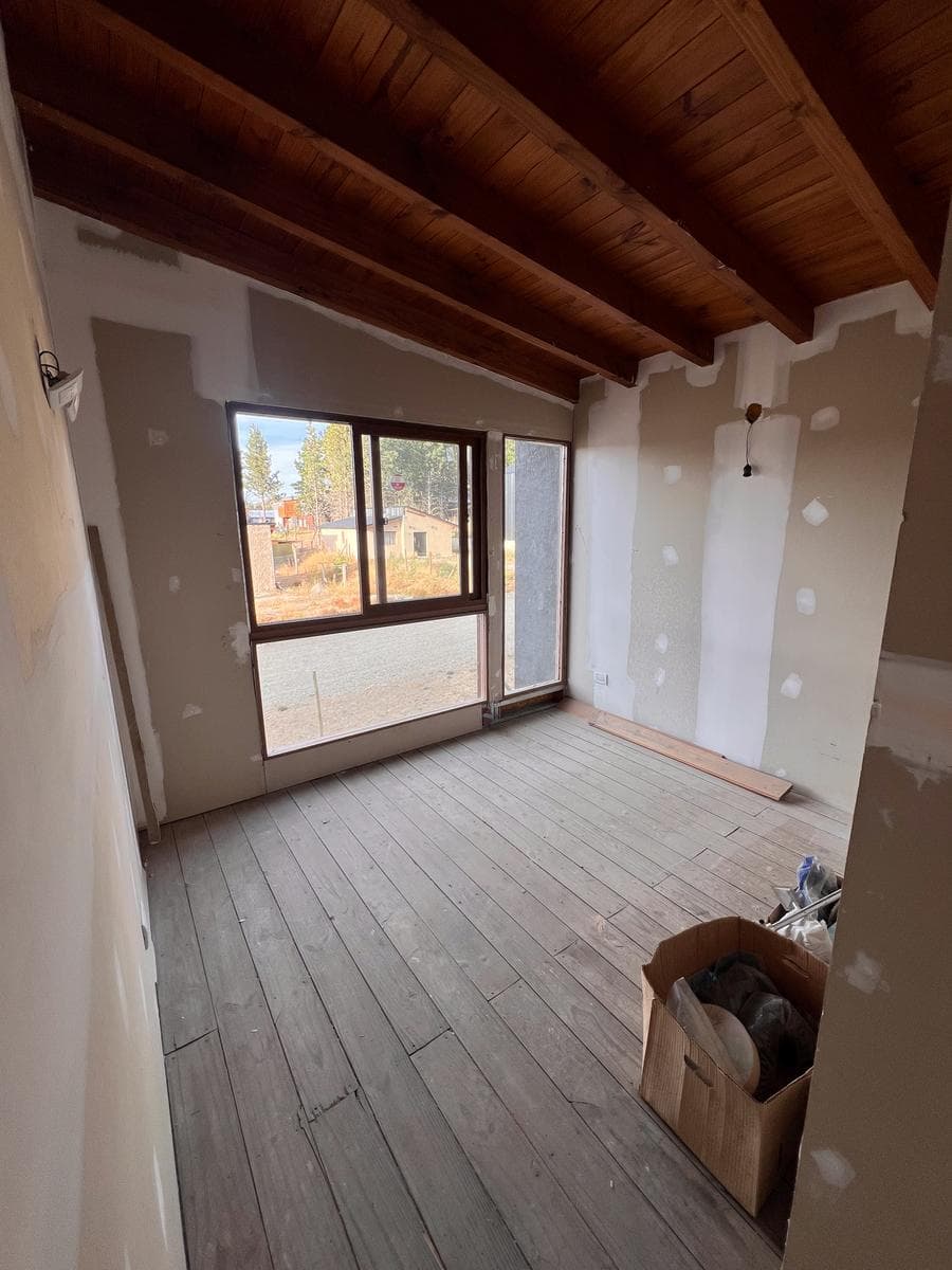 Brand-New Home - Dina Huapi - READY FOR OCCUPANCY AND FINANCING AVAILABLE
