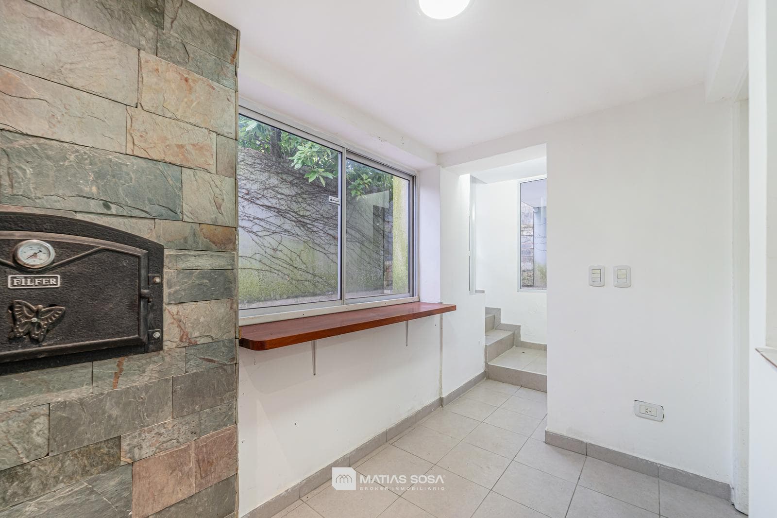 For Sale: 4-room house—plus apartment—garage—patio and barbecue area in San Carlos