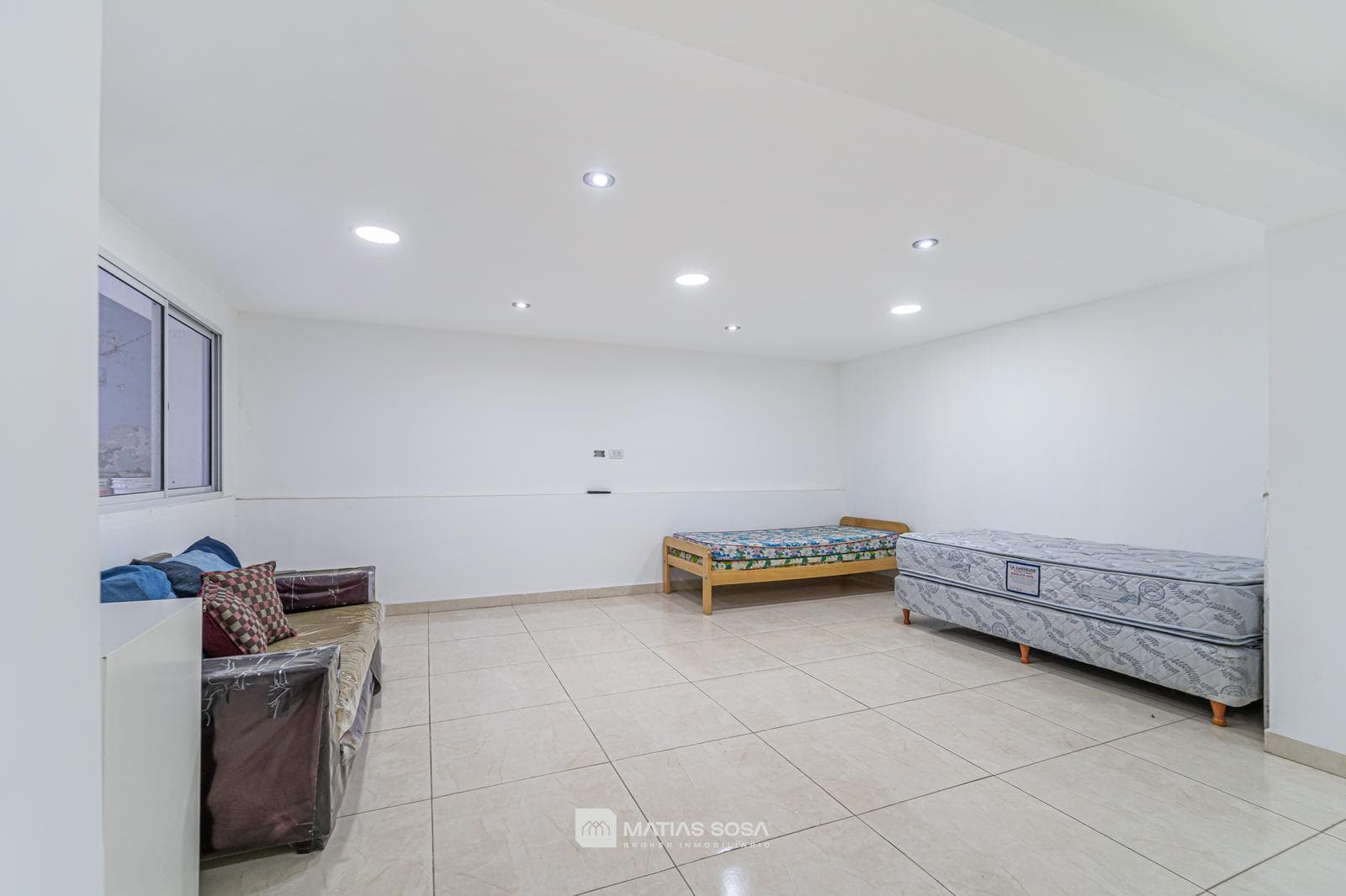 For Sale: 4-room house—plus apartment—garage—patio and barbecue area in San Carlos