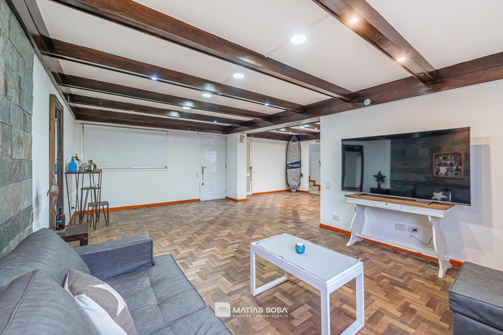 For Sale: 4-room house—plus apartment—garage—patio and barbecue area in San Carlos