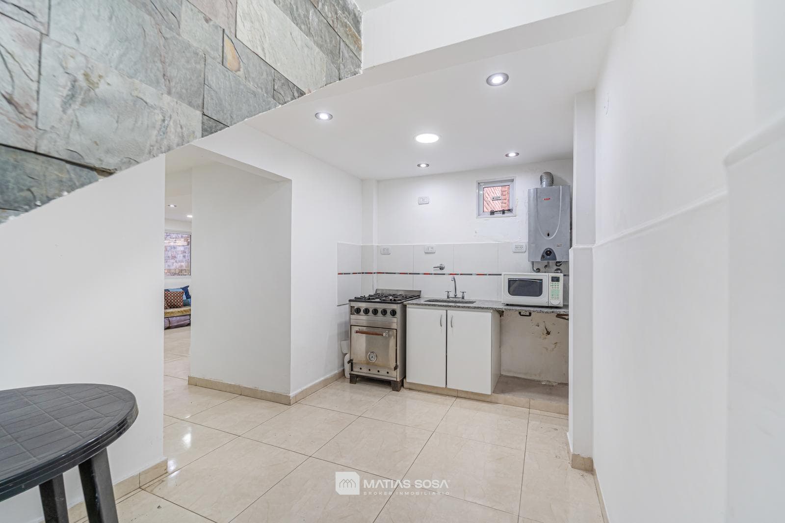 For Sale: 4-room house—plus apartment—garage—patio and barbecue area in San Carlos