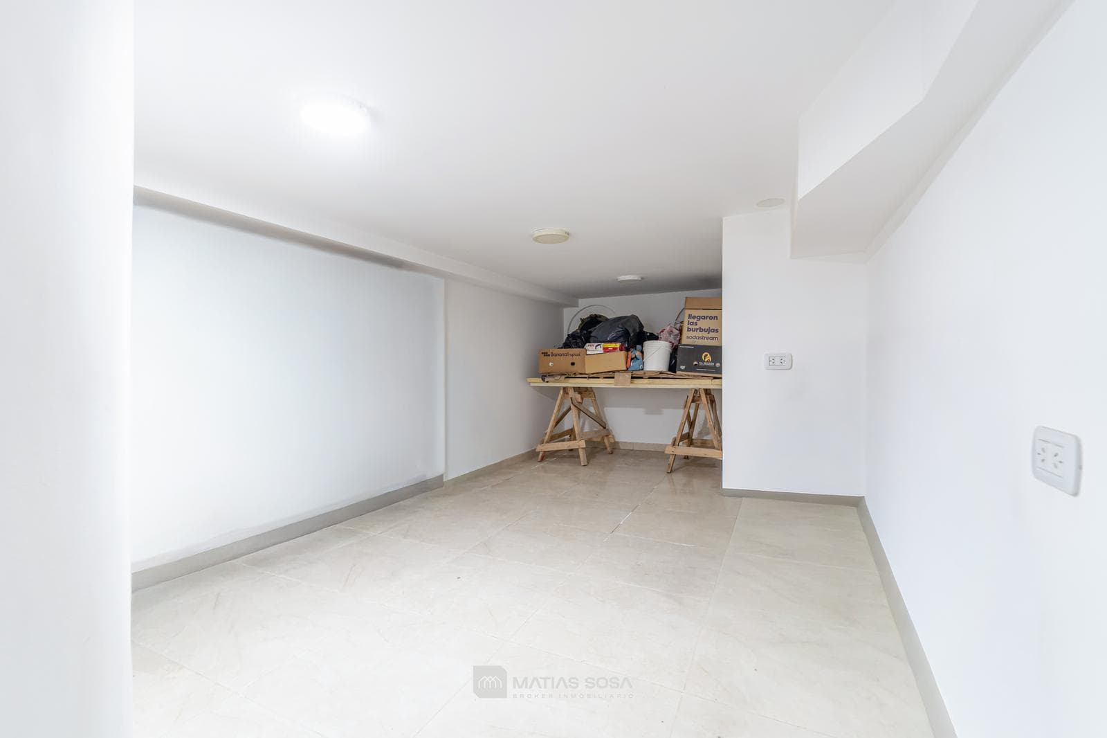 For Sale: 4-room house—plus apartment—garage—patio and barbecue area in San Carlos