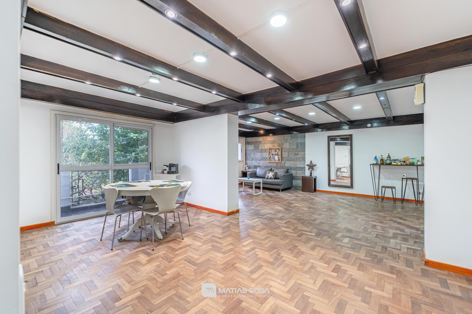 For Sale: 4-room house—plus apartment—garage—patio and barbecue area in San Carlos