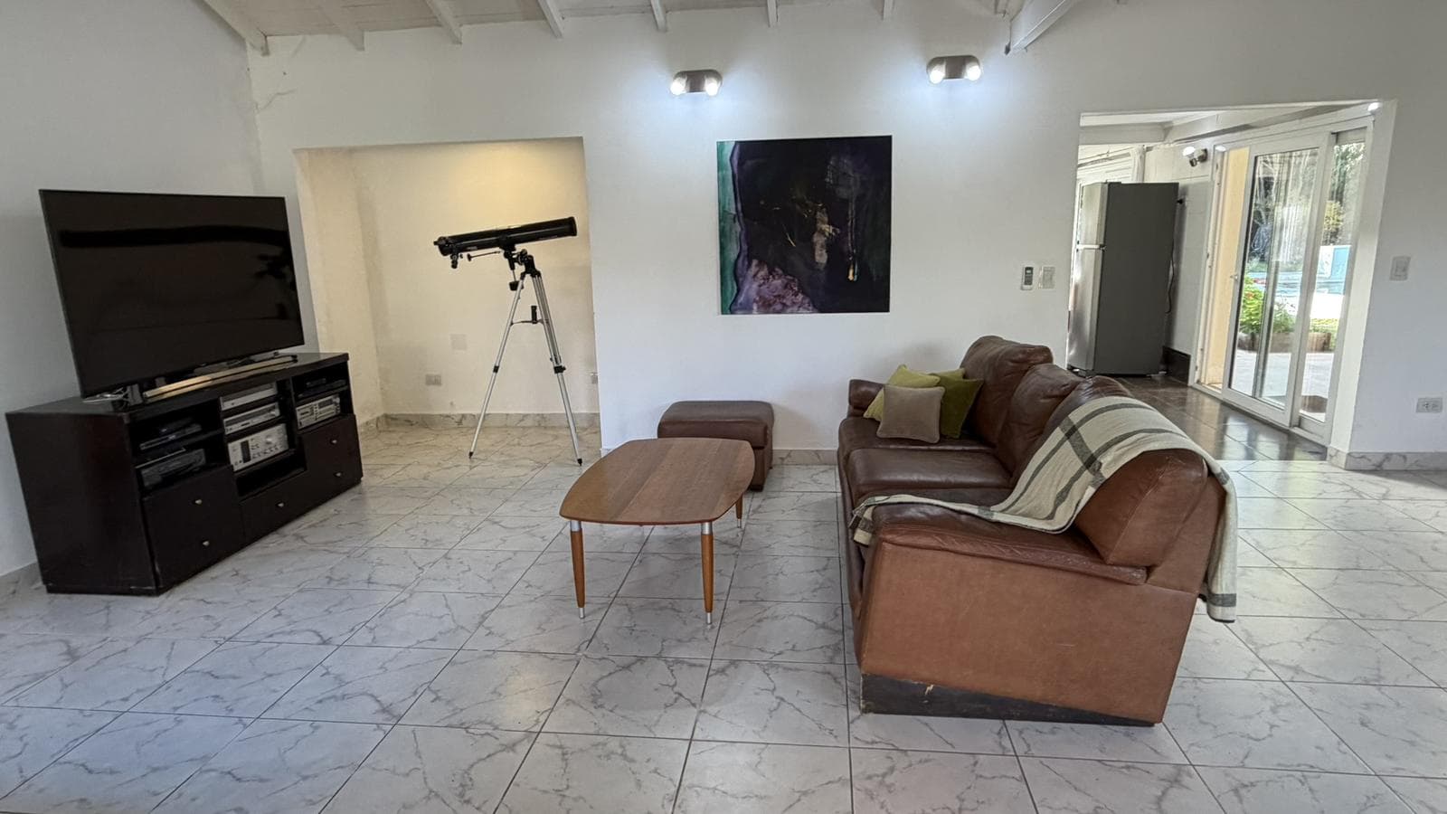 6-Room House for Sale in Pilar