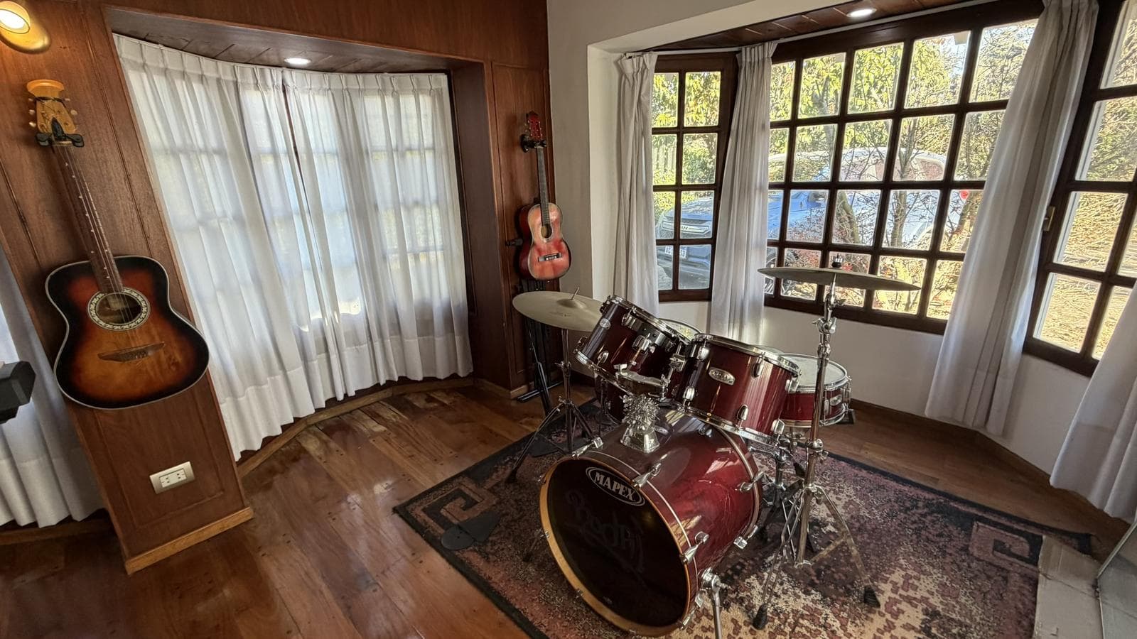 6-Room House for Sale in Pilar