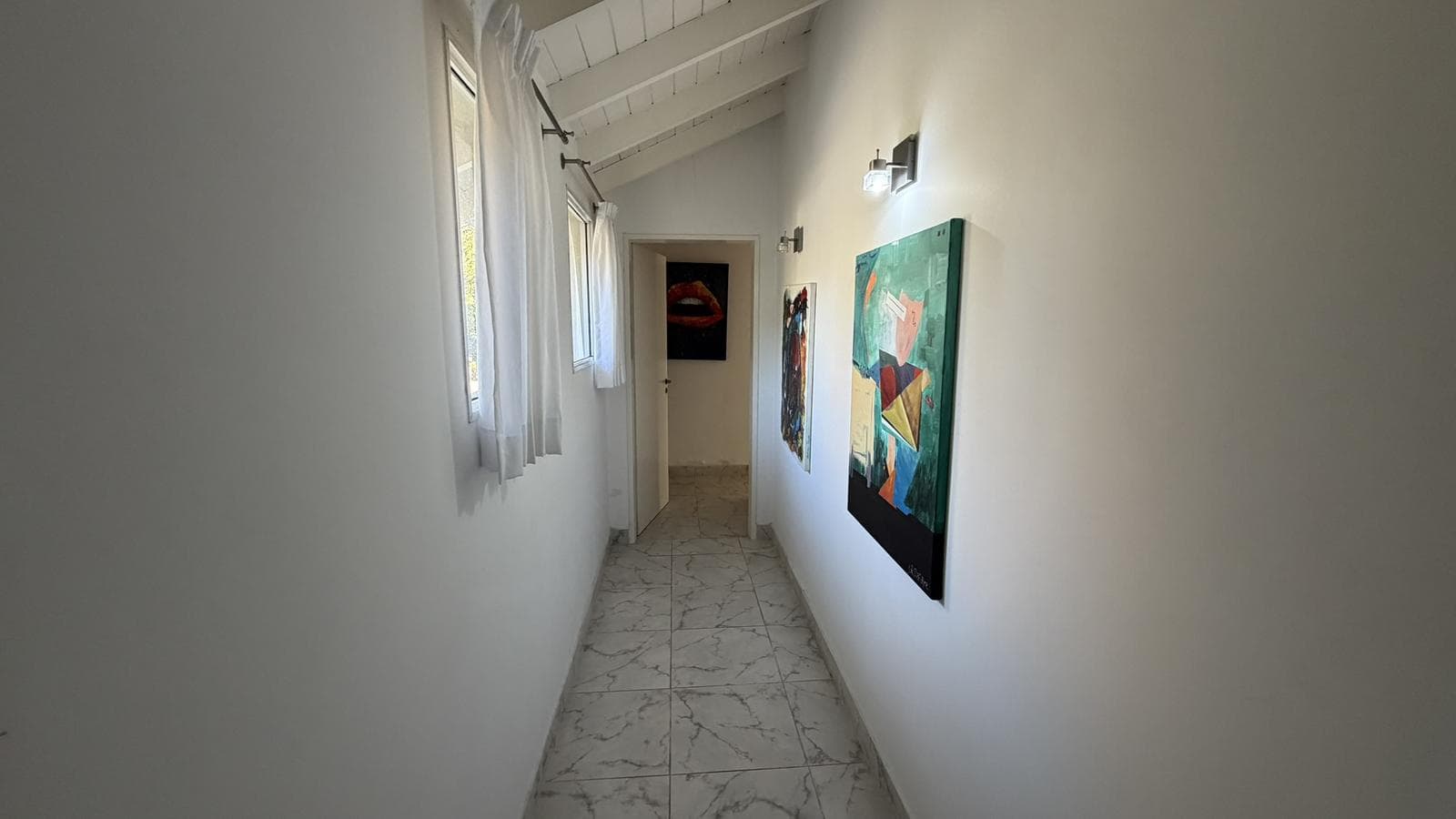 6-Room House for Sale in Pilar