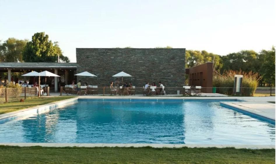For Sale: 1,173 m² Lot in La Laguna, San Sebastián Escobar Neighborhood