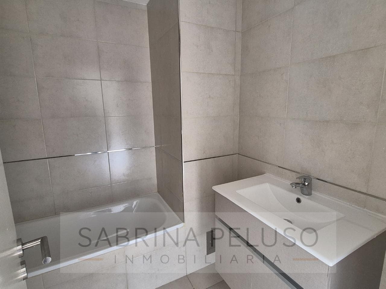 Apartment in Paso Del Rey