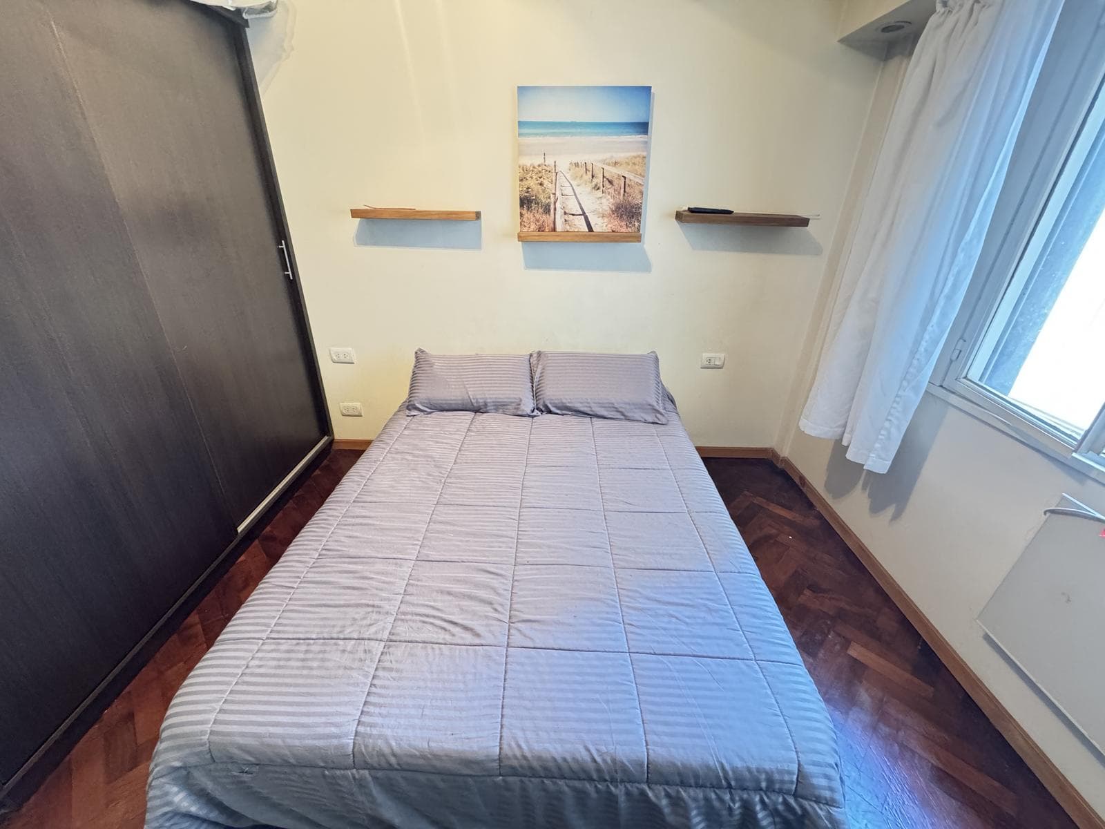 Bargain! Fully furnished 3-room apartment in Balvanera—1 block from Shopping Abasto