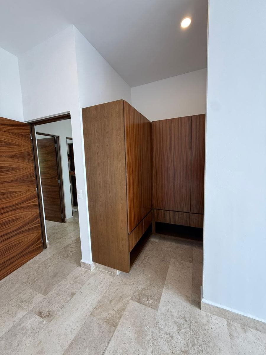 House for Rent, Residencial Río, 3 bedrooms, spacious rooms, Cancún