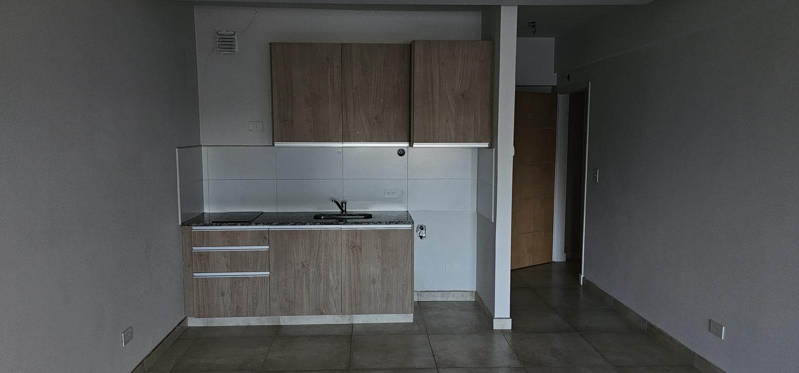 Studio Apartment for Rent in Radio Urbano
