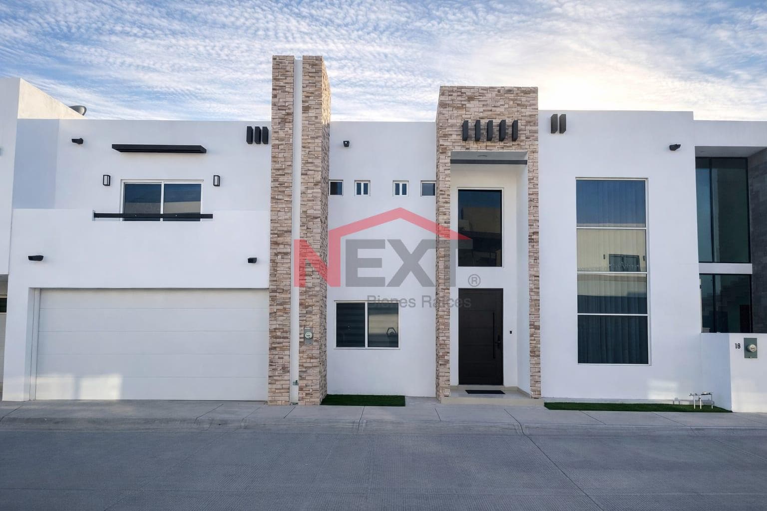HOUSE FOR SALE IN CONCORDIA RESIDENCIAL