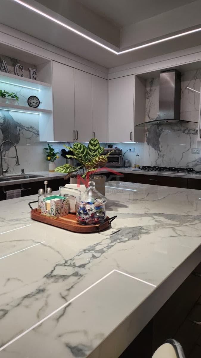 HOUSE FOR SALE IN CONCORDIA RESIDENCIAL