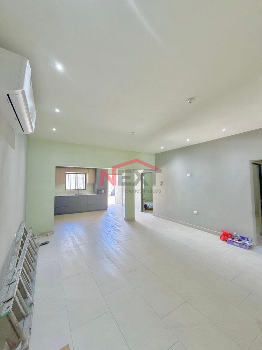 HOUSE FOR RENT IN THE BALDERRAMA NEIGHBORHOOD