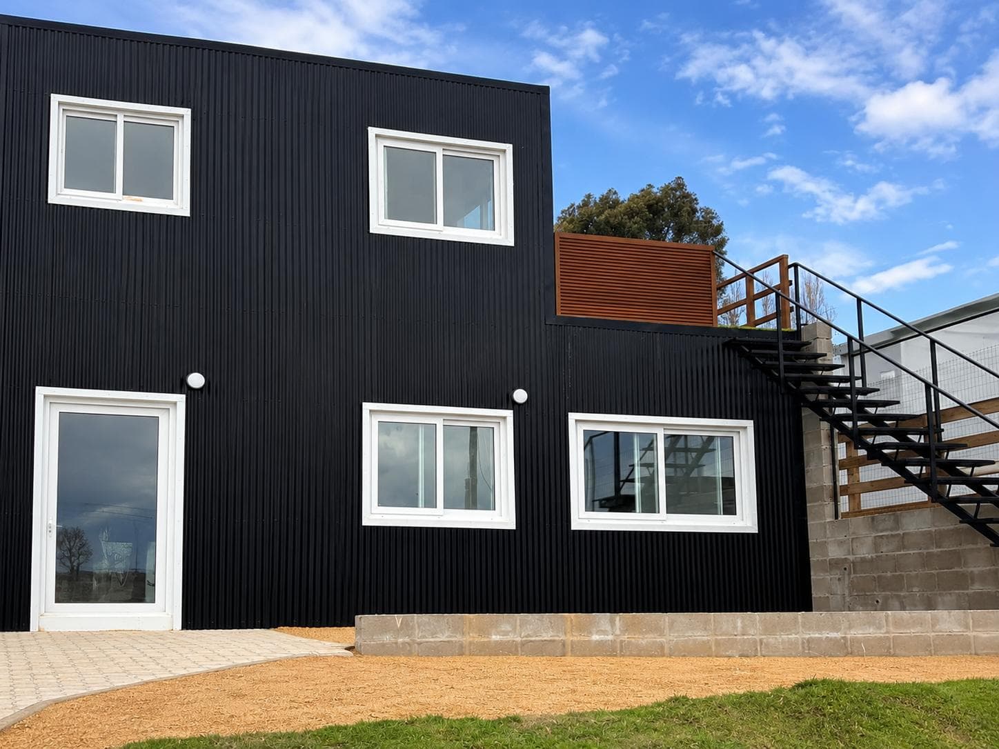 3-Bedroom Apartment for Annual Rent in Maldonado