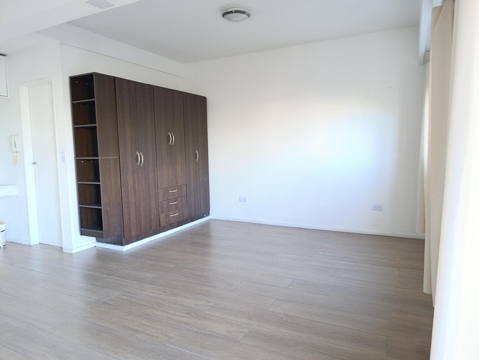 For Sale: Studio Apartment in San Telmo, Can Be Divided, 37 m²-