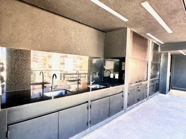 SHORT-TERM RENTAL: 2-ROOM APARTMENT WITH BALCONY AND GARAGE IN PALERMO