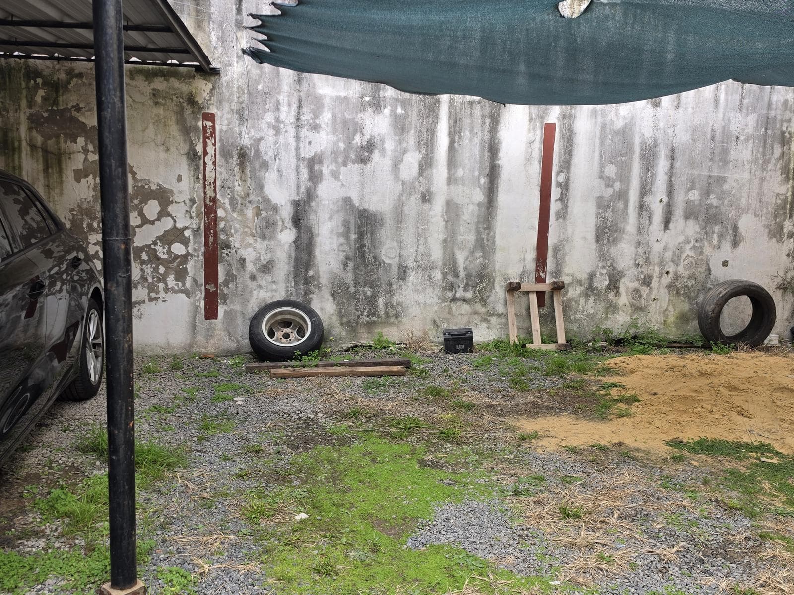 Garage for sale in San Fernando, on the ground floor, open-air. 1100 Las Heras