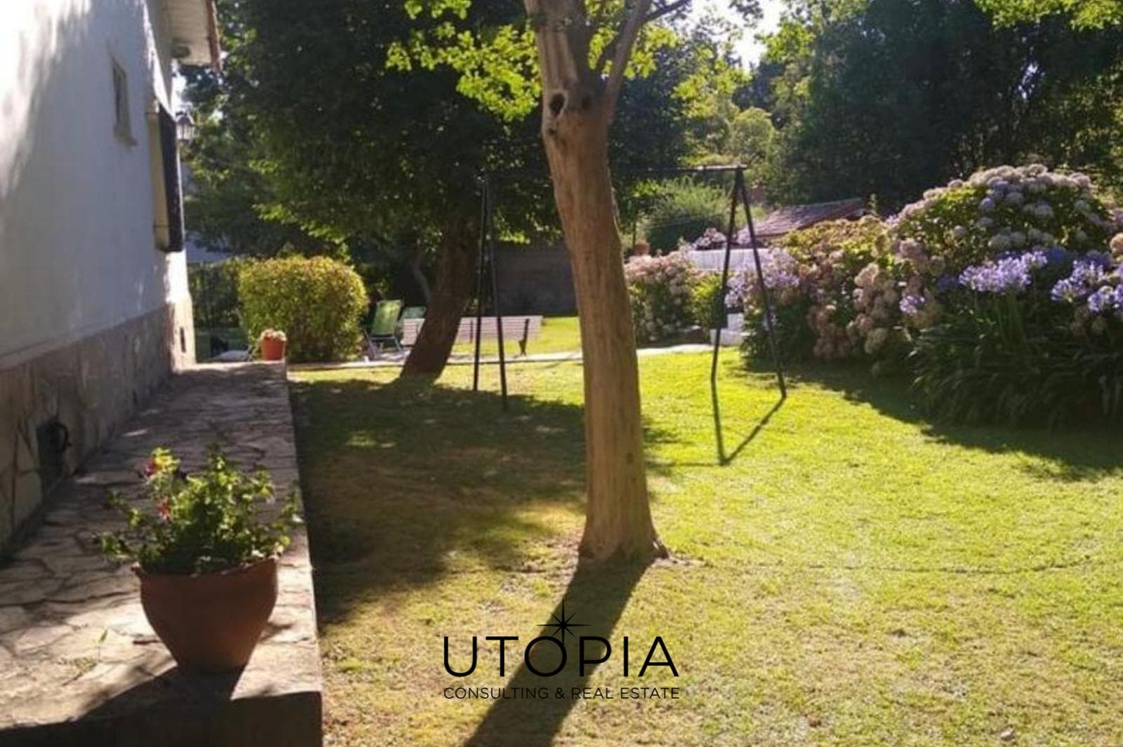 4-ROOM COUNTRY HOUSE FOR SALE IN EZEIZA