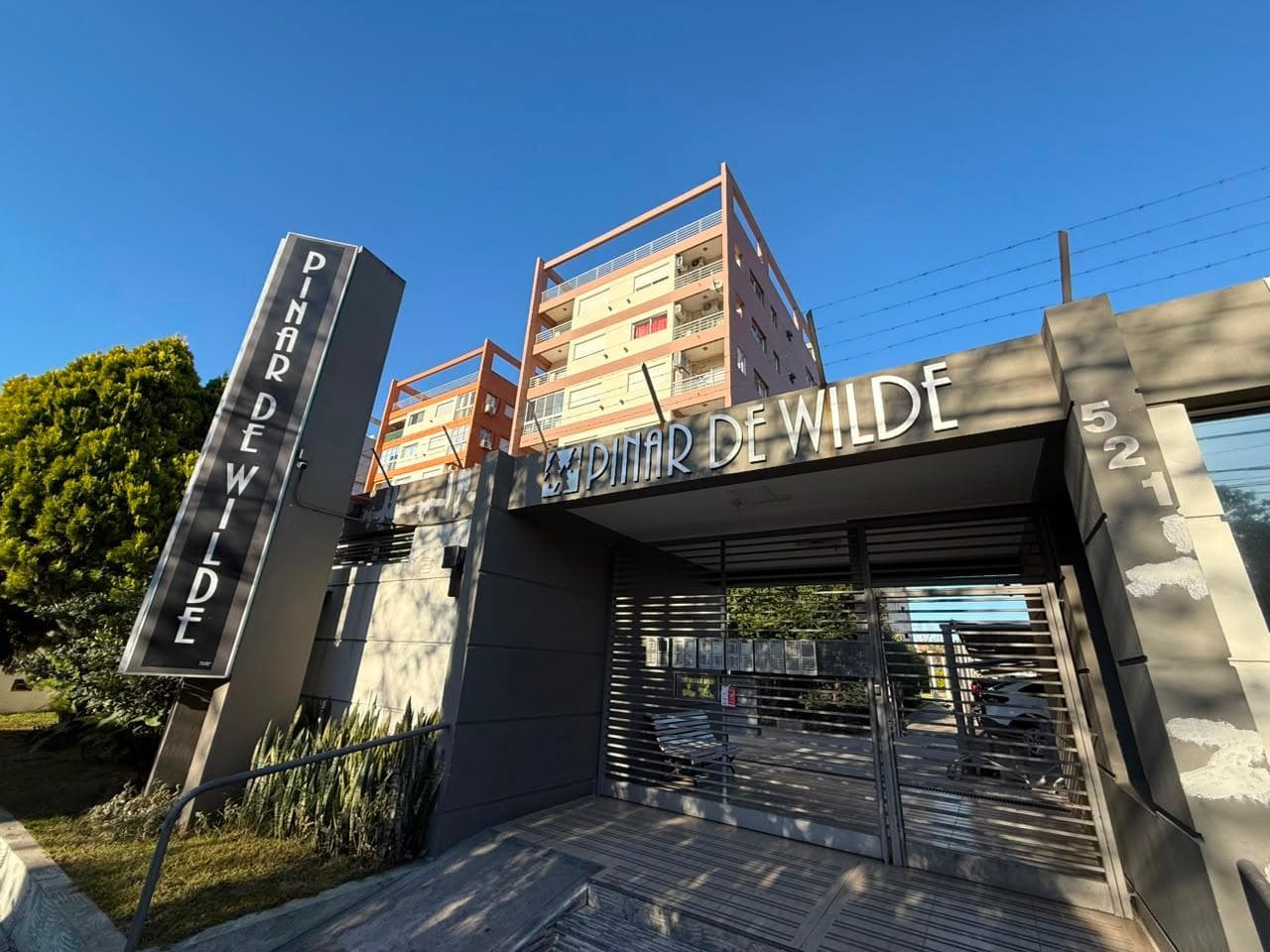 2-ROOM APARTMENT FOR RENT WITH AMENITIES AND PARKING SPACE IN WILDE CENTRO