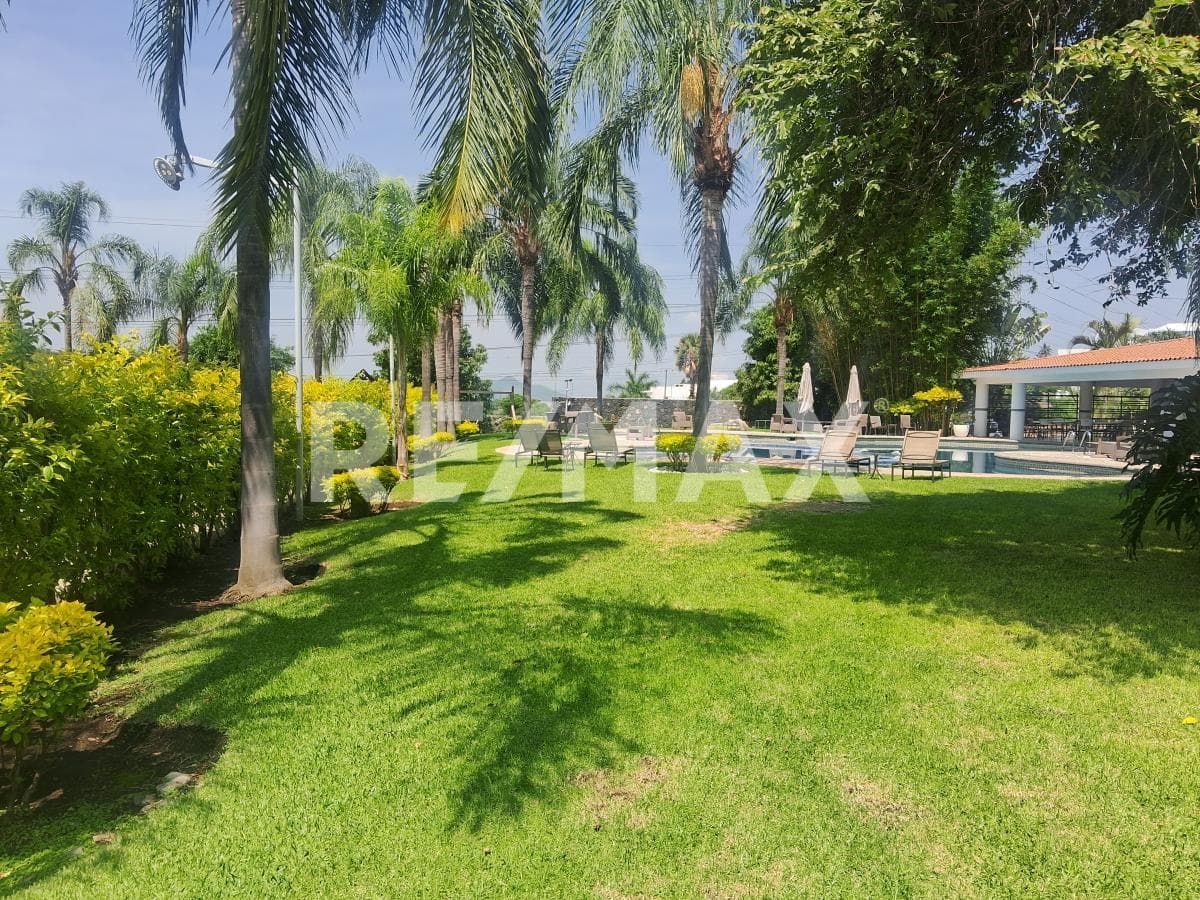 House for Sale in the Corinto Subdivision