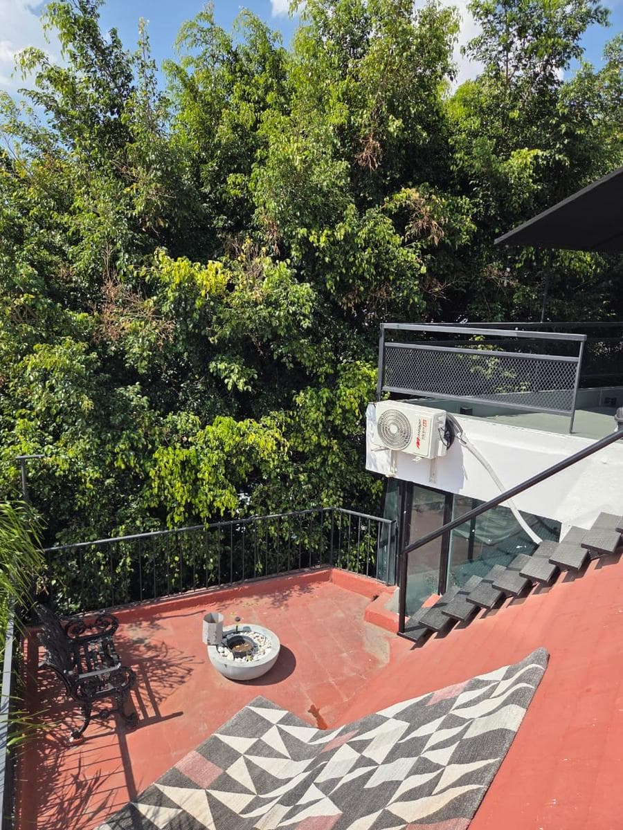 3-Level Penthouse for Sale with the Option of 2 Apartments | Ideal for Airbnb | Providencia
