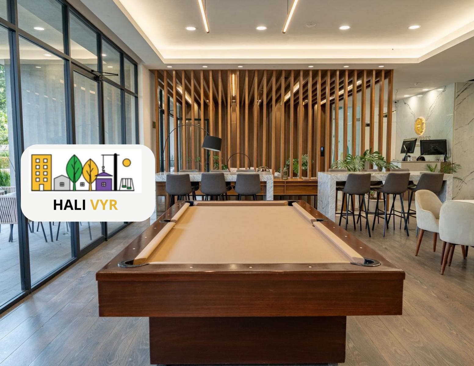 Penthouse for sale in Cumbres de la Herradura, amenities, security, elevator