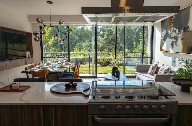 Penthouse for sale in Cumbres de la Herradura, amenities, security, elevator