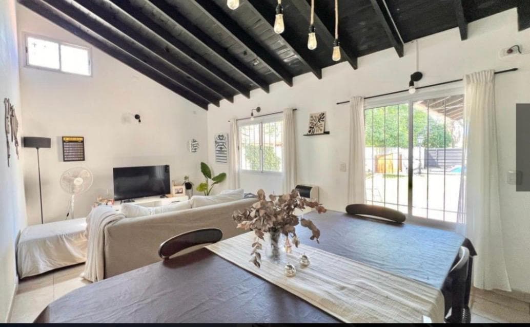 House in Presidente Derqui, Pilar