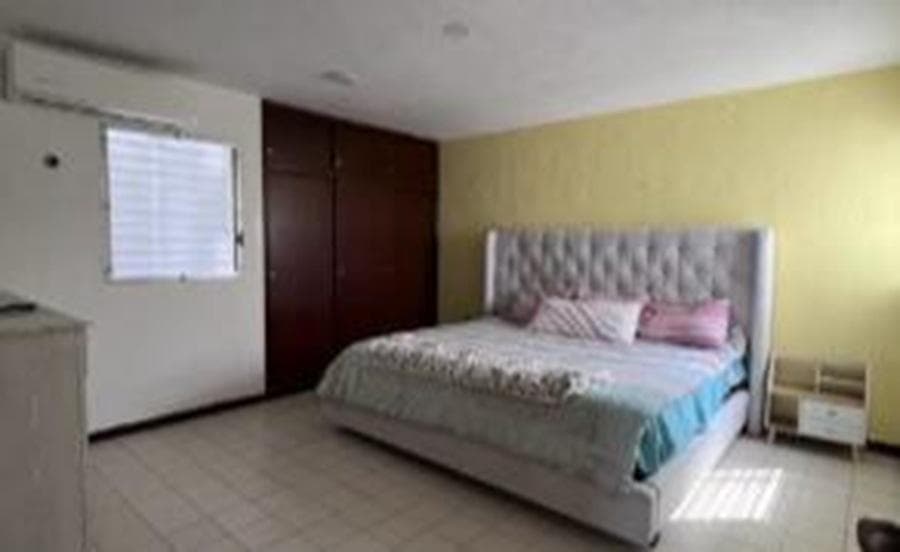 Apartment on 60th Street