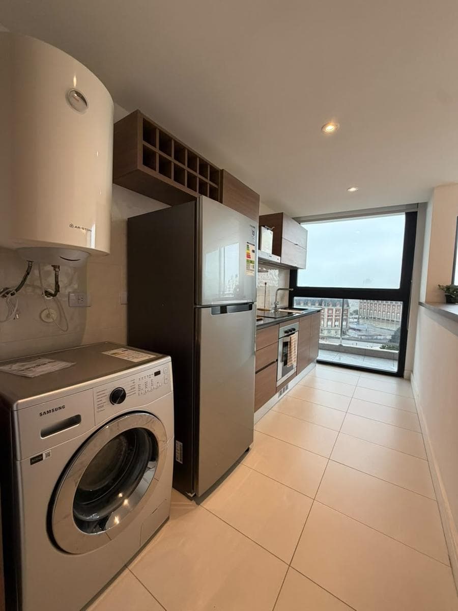 Apartment in Downtown