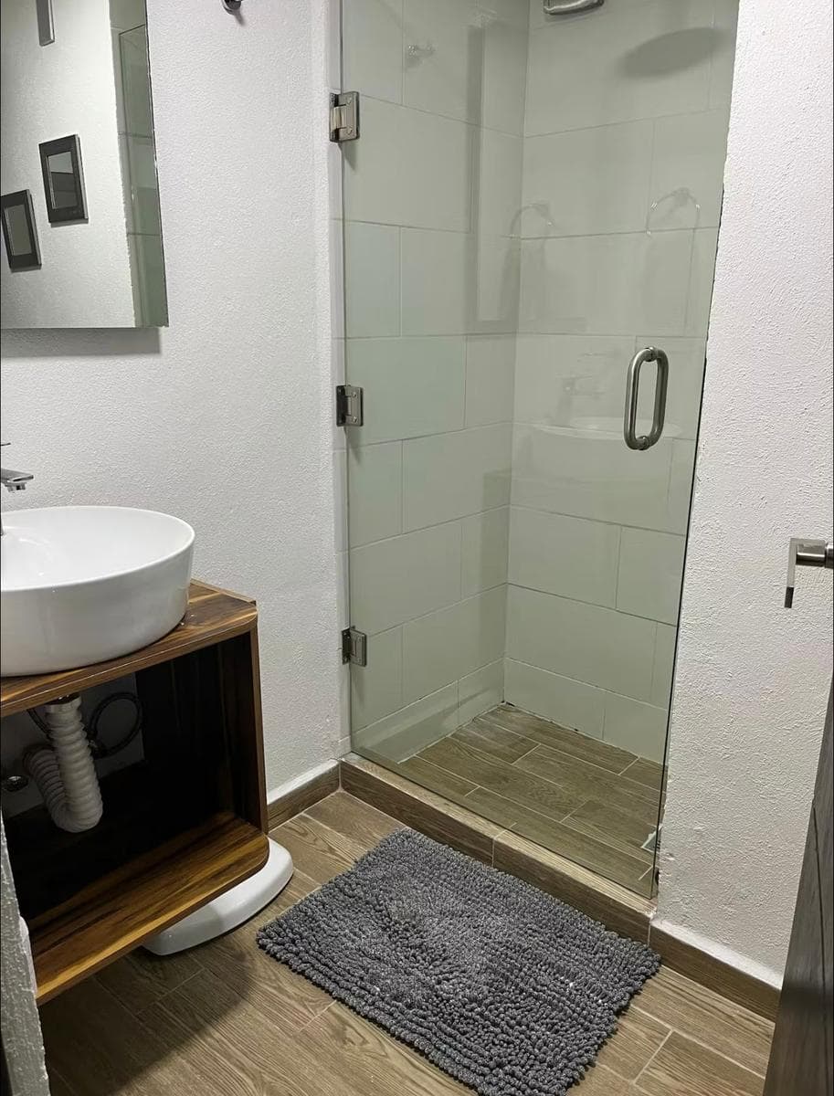 Furnished Ground-Floor Apartment 5 Minutes from La Salle